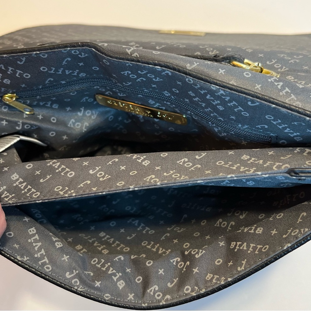 OLIVER + JOY Elegant Black Vegan Leather Shoulder/Clutch Bag - Picture 8 of 8